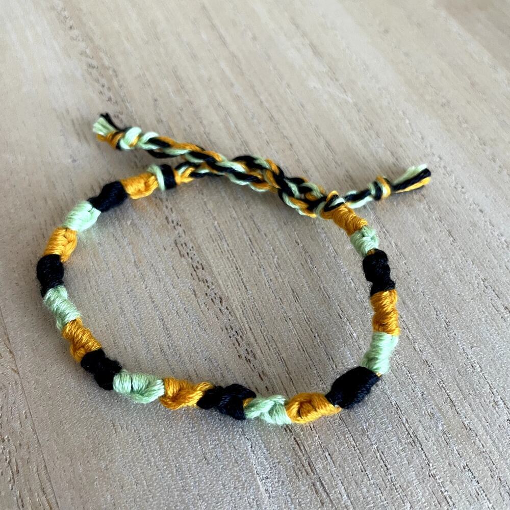 Abelia Bracelet, anklet, trendy, comfortable, tie, embroidery thread, woven, gif